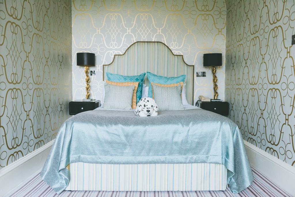 The Coed-Y-Mwstwr Hotel Bridgend  Εξωτερικό φωτογραφία