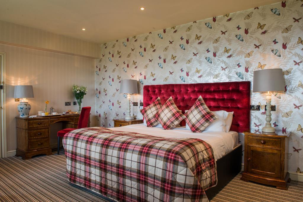 The Coed-Y-Mwstwr Hotel Bridgend  Εξωτερικό φωτογραφία